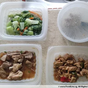 Lunch Tingkat (20 Day, 3 Dishes + Soup OR 4 Dishes)