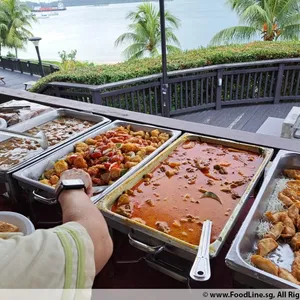 Signature Curry Chicken