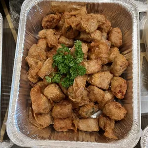 Crisp fried prawn rolls 虾枣