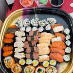 Japanese Classic Sushi and Maki Platter (55pcs)