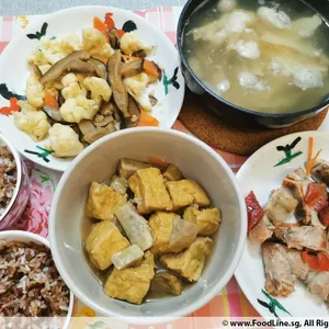 Love, Tingkat! (5 Days Trial)- 3 Dishes 1 Soup