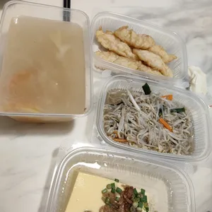Dinner Tingkat Package (10 Days, 3 Dishes + Soup OR 4 Dishes)