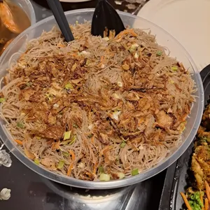 Hong Kong Style Fried Brown Rice Bee Hoon