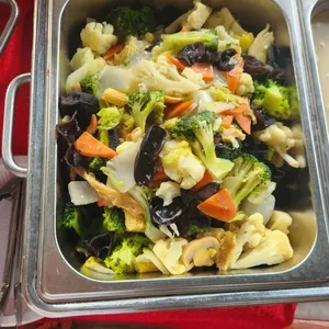 Luo Han mixed vegetables 炒罗汉菜