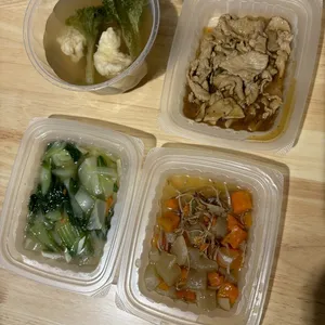 Dinner Tingkat (20 Days, 3 Dishes + Soup OR 4 Dishes) (1 pax only)