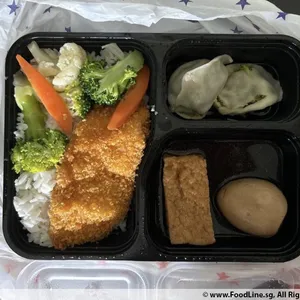 5 Days Lunch Tingkat Package (Weekdays Only)
