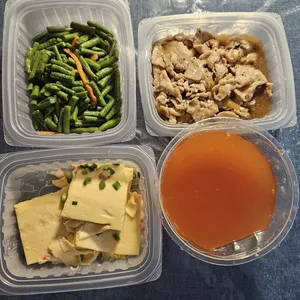 Dinner Tingkat (20 Days, 3 Dishes + Soup OR 4 Dishes)