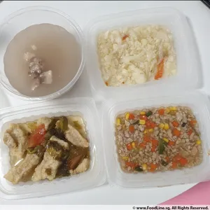 Lunch Tingkat (20 Day, 3 Dishes + Soup OR 4 Dishes)