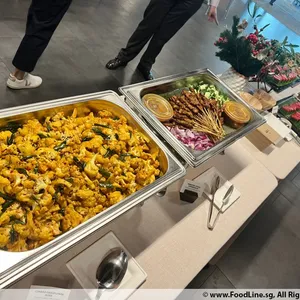 Curried Cauliflower Bites <br> Pink peppercorn, curry powder, curry leaves, spring onion, black sesame seeds<br> Vegan, gluten-free