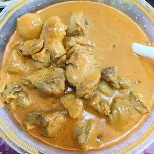 Signature Curry Chicken