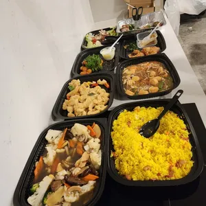Thai pineapple fried rice 泰式黄梨炒饭