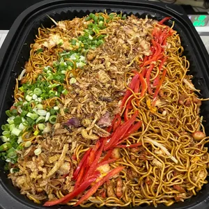 Stir Fry Hong Kong Noodle 干炒香港面