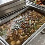 Prawns tossed tofu 虾仁豆腐