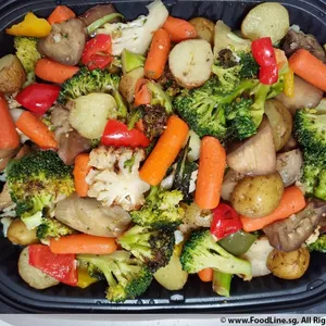 Roasted Vegetable Medley with Baby Potato ( Broccoli with Cauliflower and Coloured Capsicum)