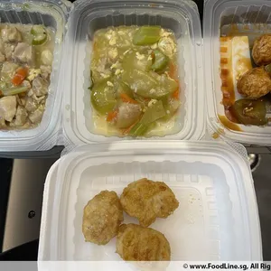 Dinner Tingkat (20 Days, 3 Dishes + Soup OR 4 Dishes) (1 pax only)