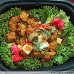 Prosperity Chicken with Pineapple (Chicken Karage with Pineapple bits and Sauce) （发财菠萝鸡）