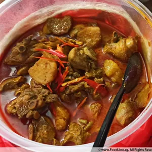 Bayfront Curry Chicken with Potatoes （招牌咖喱鸡）