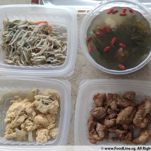Lunch Tingkat (20 Day, 3 Dishes + Soup OR 4 Dishes)