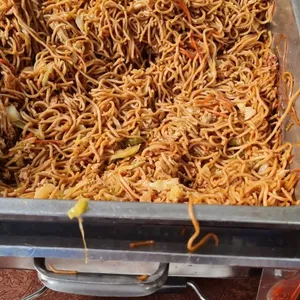 Ee Fu Noodle 伊府面