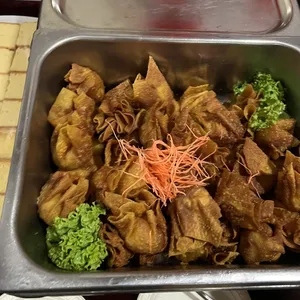 Golden Fish Wanton
