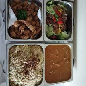 Signature red curry chicken with baby potatoes 招牌咖喱鸡