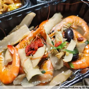 ABUNDANCE REUNION SET 如意吉祥团圆配套 Serves 6 – 8 Pax