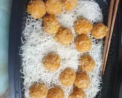 财源滚滚流沙球TEMPURA LAVA SHRIMP BALL | Customer Photo | Four Seasons Catering