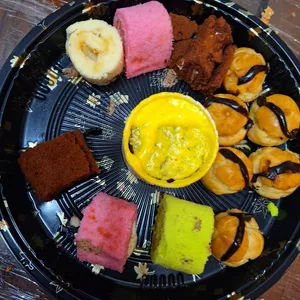 Choco Cream Puff w Swiss Roll Platter
