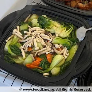 Seow Bai Chye with Honshimeji Mushroom