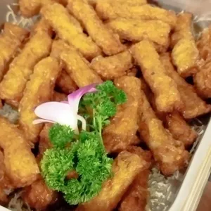 Golden Chicken Ngoh Hiang Roll