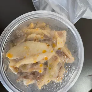 香辣杏鲍菇 	Spicy King Oyster Mushroom