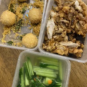 Jessie Catering Tingkat Meal - 3 dishes (5 days)