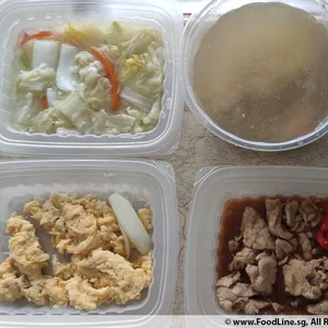Lunch Tingkat (20 Day, 3 Dishes + Soup OR 4 Dishes)