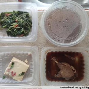 Lunch Tingkat (20 Day, 3 Dishes + Soup OR 4 Dishes)
