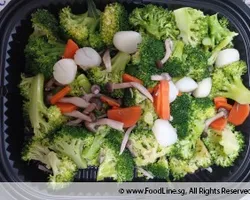 Broccoli w Scallop | Customer Photo | ECreative Catering Pte Ltd