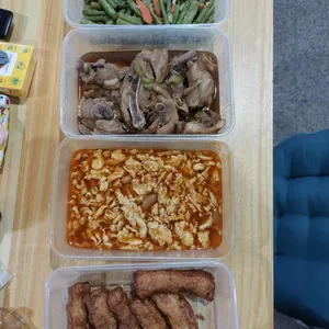 Jessie Catering Tingkat Meal - 3 dishes + 1 soup/ 4 dishes (5 days)