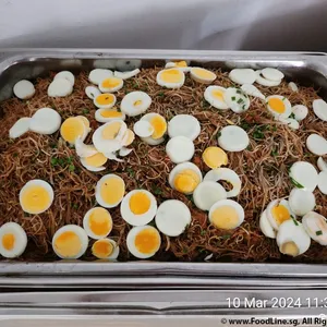 Kampong wok fried mee siam 家乡炒米暹