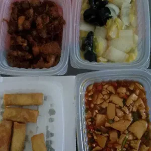 Dinner Tingkat (20 Days, 3 Dishes + Soup OR 4 Dishes)