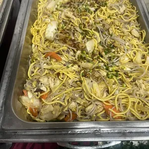 Seafood Hokkien Fried Mee 福建海鲜炒虾面