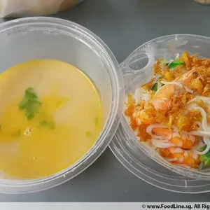 鲜虾酸辣汤米粉 	Fresh Prawn Spicy Soup Bee Hoon