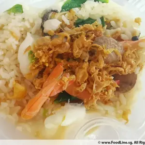 海鲜酸辣汤泡饭 	Seafood Spicy Soup Pao Fan