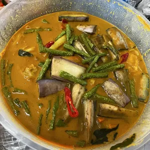 Curry Vegetables 			咖哩什锦菜