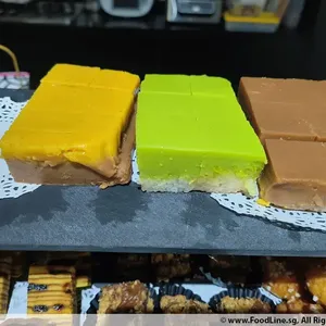 Assorted 3 Types of Malay Kuih (Talam)