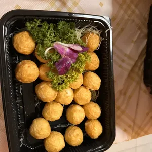 Golden Sotong Ball