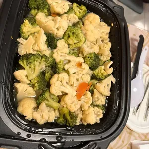 Stir Fry Cauliflower and Broccoli