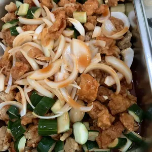 酸甜鸡丁 Sweet & Sour Chicken