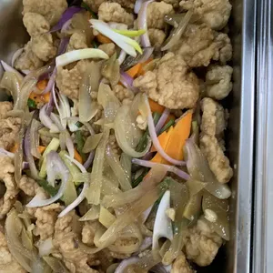 姜葱鱼片 Fish w/ Onion & Ginger