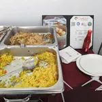 Thai Pineapple Rice 50% & Sin Chow Bee Hoon 50%