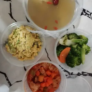 Tingkat - 3 Dishes + 1 soup/ 4 Dishes  (20 days)(Lunch)
