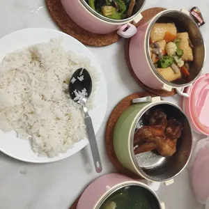 Premium Delights Single Meal Package (7 Days Package) (3 Dishes 1 Soup OR 4 Dishes)